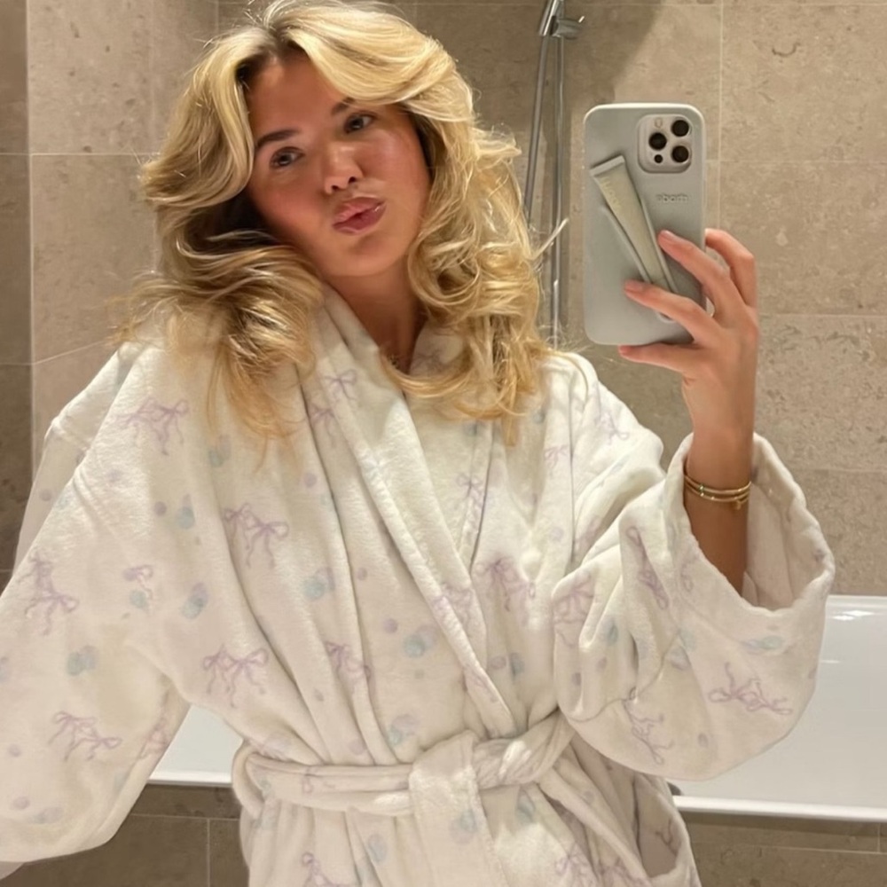 Djerf Avenue robe in bubble bliss
